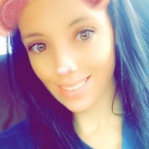 Meet your Posher, Tina